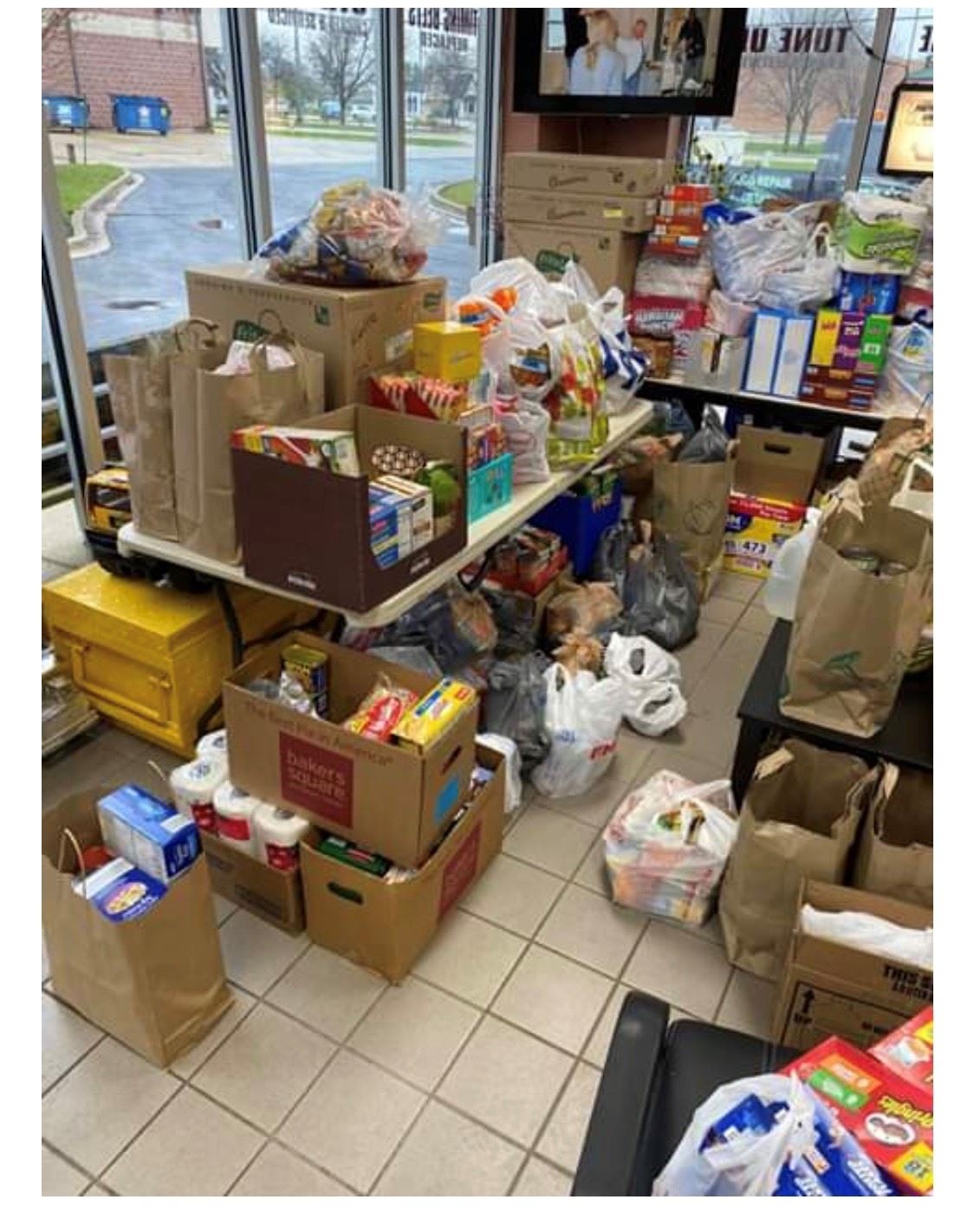 Food pantry for donations